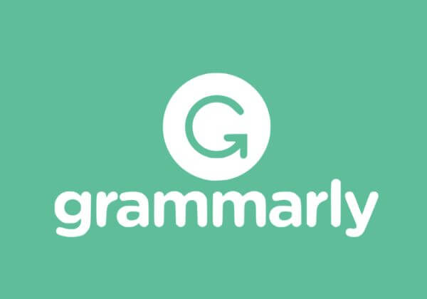 social media copywriting assisted by grammarly